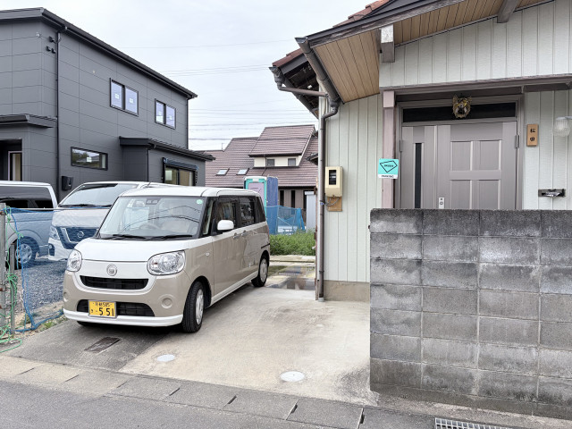 一身田町349-57駐車場の駐車場写真