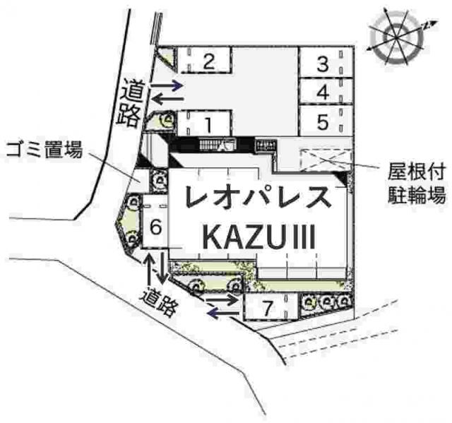 レオパレスKAZUⅢ駐車場【42606】の駐車場写真