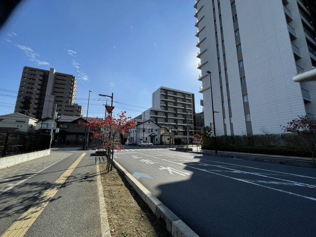 ⭐︎初回限定20%割引実地中⭐︎セブンイレブン北袋町１丁目店隣＊akippa駐車場の駐車場写真