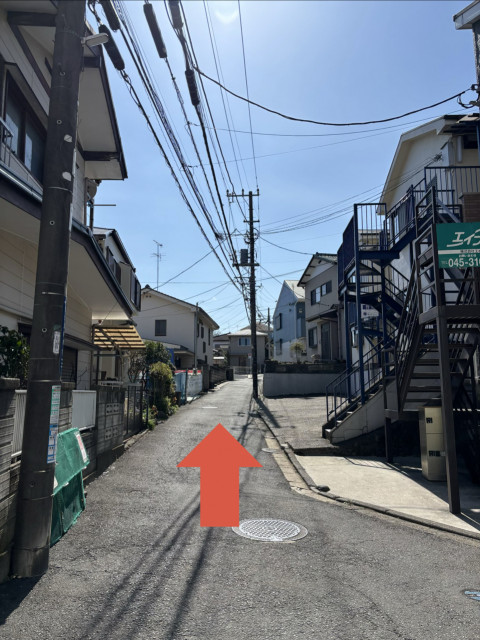 三ツ沢公園徒歩5分⭐︎三ツ沢上町駐車場⭐︎24時間オープンの駐車場写真