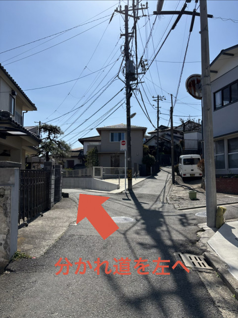 三ツ沢公園徒歩5分⭐︎三ツ沢上町駐車場⭐︎24時間オープンの駐車場写真