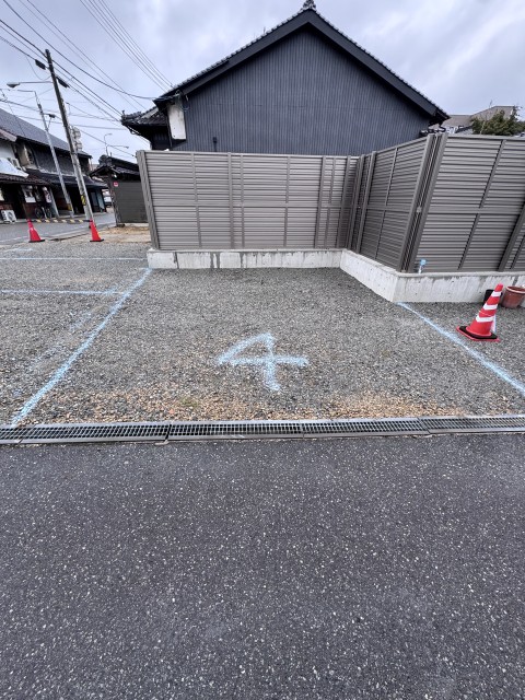 十日市中3丁目17-16駐車場の駐車場写真