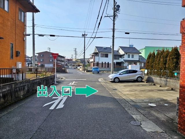 メゾン・ド・ブリックⅠ駐車場の駐車場写真