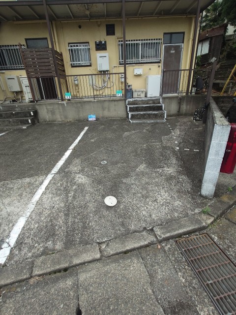 ゆうひの丘　アキッパ　☆　akippa　駐車場　コンパクトミニバン、軽自動車、バイクの駐車場写真