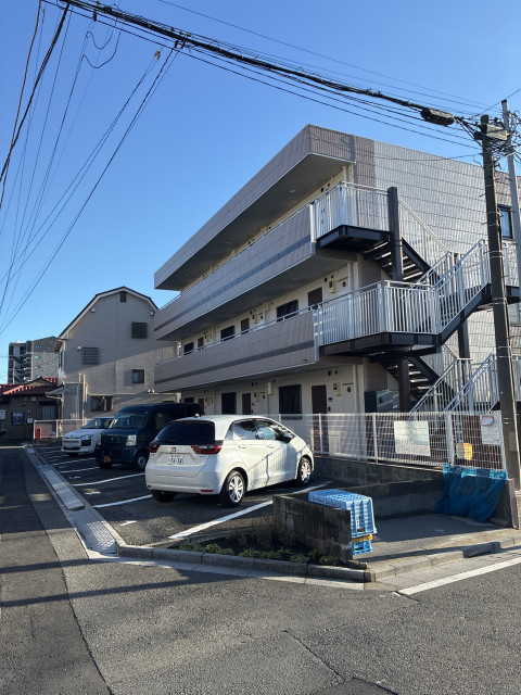 中町1丁目28-57駐車場　マンハイム戸田(北川駐車場)の駐車場写真