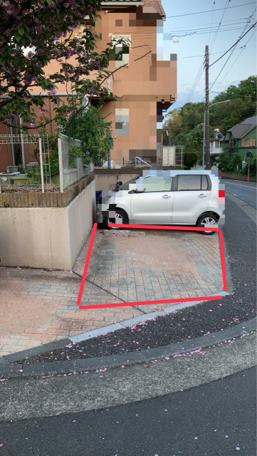 奈良町2423-194出入庫しやすい角地駐車場⭐︎車庫入れ苦手さんも楽々駐車◎の駐車場写真