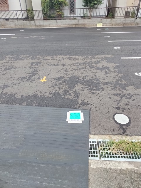 MR3 太田618-27 　6番駐車場の駐車場写真