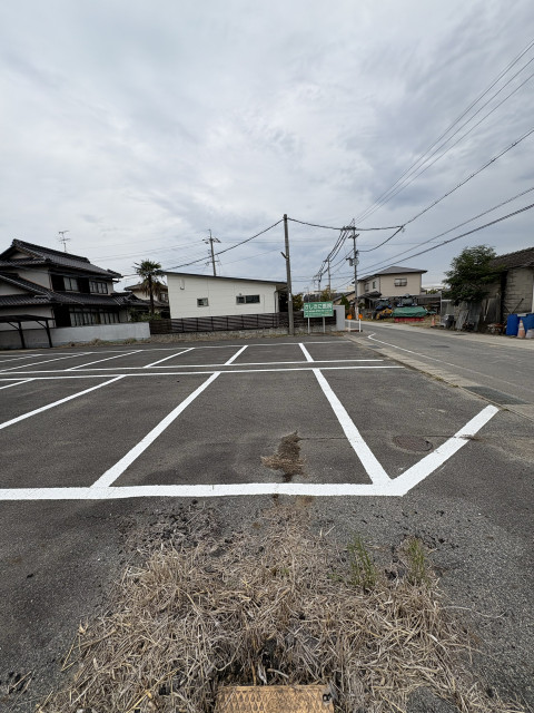 倉富137-7駐車場の駐車場写真