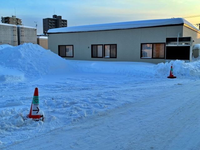 豊平区月寒西1条11丁目3 空き地駐車場の駐車場写真