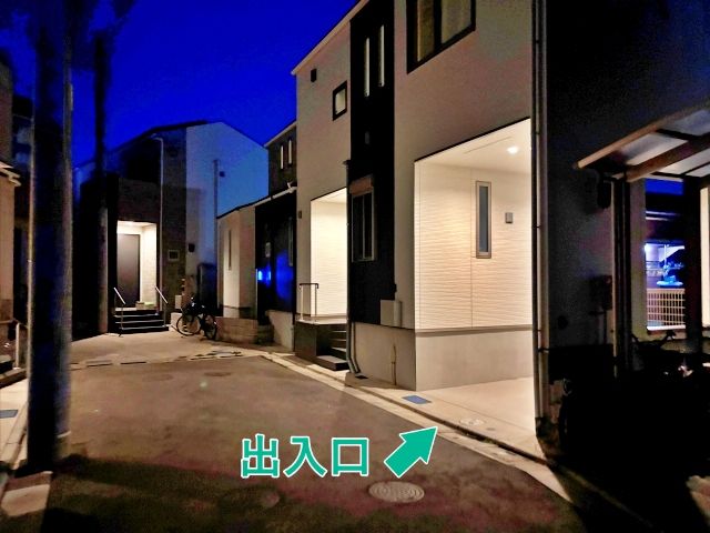 [7a502]伊興1丁目17 個宅アキッパ駐車場の駐車場写真