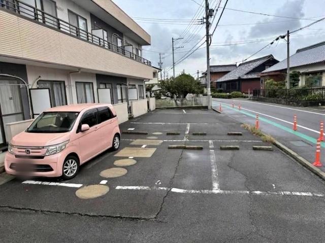 リバティスズキ駐車場の駐車場写真