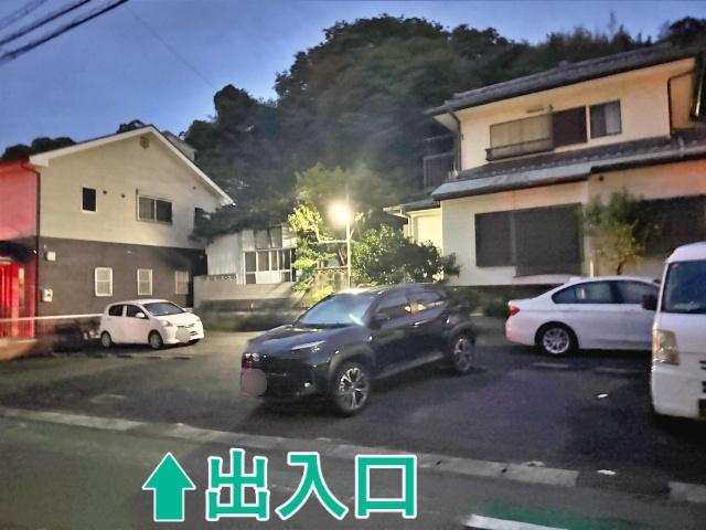【南側】浦郷町2丁目 月極☆アキッパ駐車場の駐車場写真