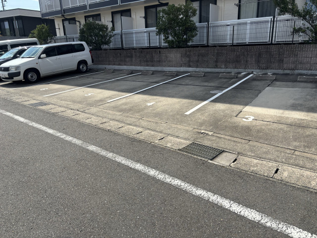駐車場写真2