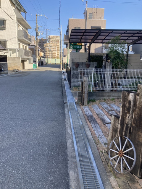 緑の家の駐車場の駐車場写真