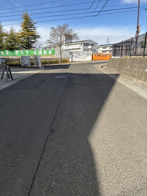 南吉成四丁目　自宅駐車場の駐車場写真