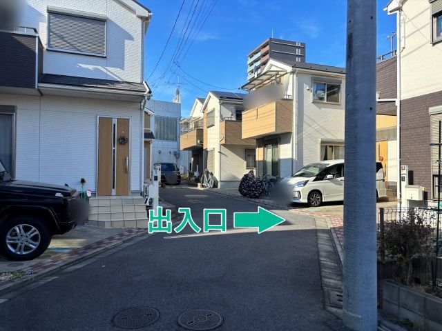 [7d7f0]西伊興1丁目17◯個宅アキッパ駐車場の駐車場写真