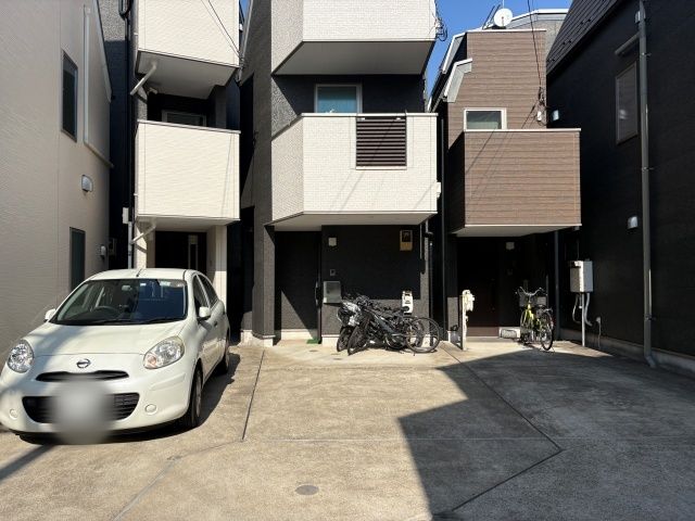 [7ea5b]駒場1丁目13▽個宅アキッパ駐車場の駐車場写真