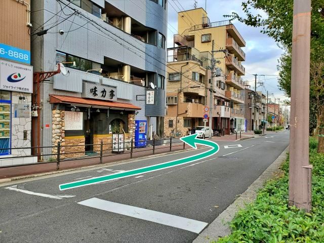 駐車場周辺(反対側)