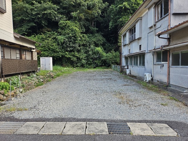 駐車場写真2