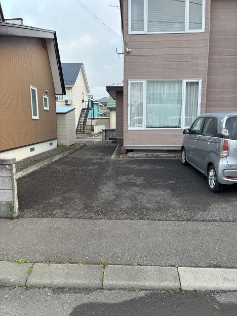 美園町4丁目7-7駐車場の駐車場写真