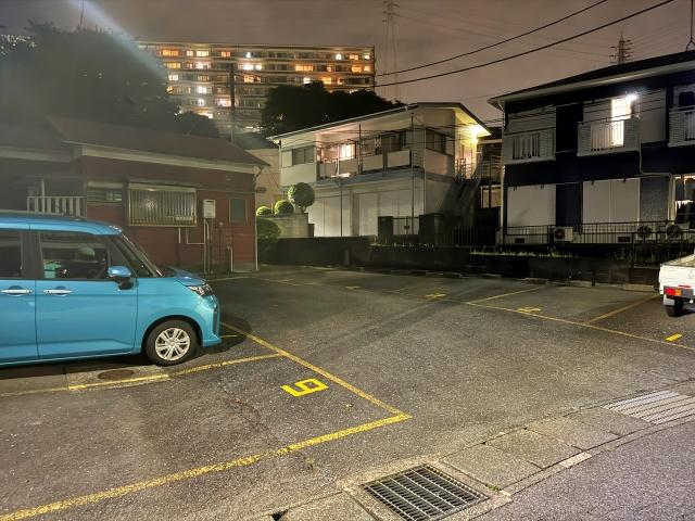 駐車場写真2