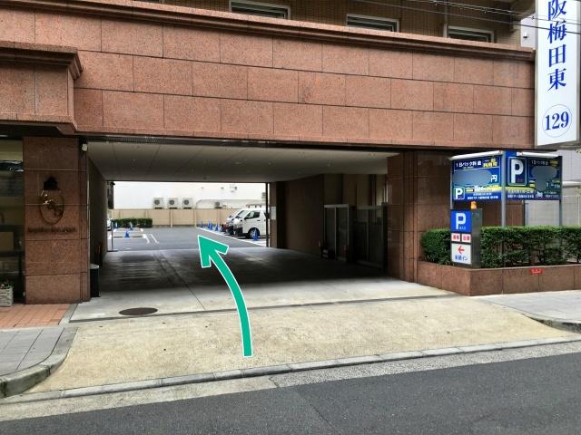 東横INN大阪梅田東【平面限定 1日停め放題プラン 9:00~20:00】の駐車場写真