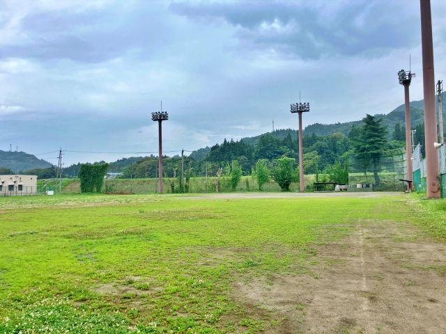 P3 信州新町運動場駐車場 15:00〜23:00の駐車場写真