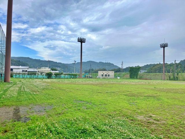 P3 信州新町運動場駐車場 15:00〜23:00の駐車場写真