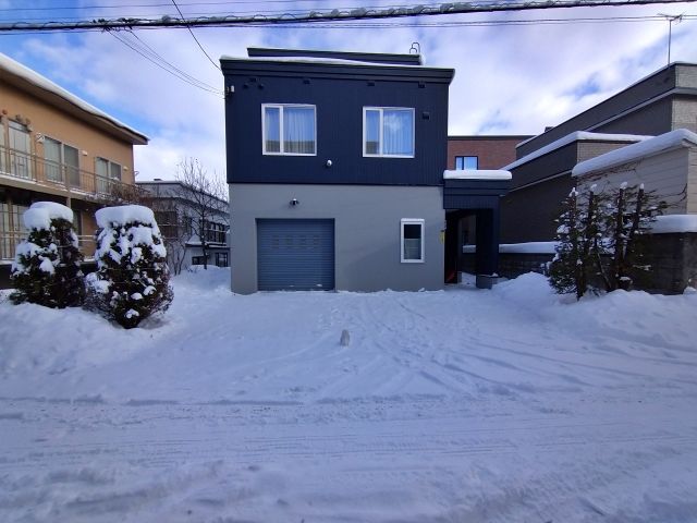 豊平区福住1条2丁目14-14駐車場の駐車場写真