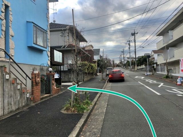 神奈川県川崎市多摩区寺尾台1丁目15-6駐車場の駐車場写真
