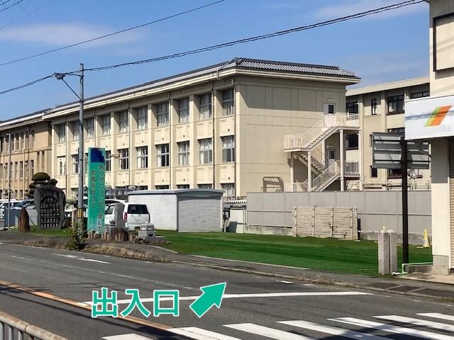 畝傍高校横駐車場（打谷石材駐車場）の駐車場写真
