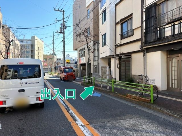 [817bf]中央4丁目31▽個宅アキッパ駐車場の駐車場写真