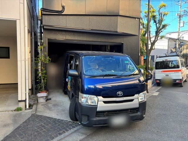 [81a26]本木1丁目19◯個宅アキッパ駐車場の駐車場写真