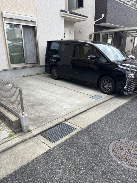 上之島町南3丁目31-23駐車場の駐車場写真