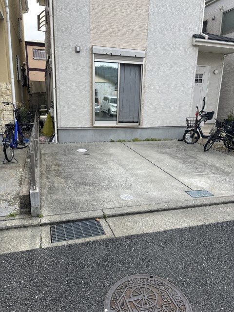 上之島町南3丁目31-23駐車場の駐車場写真