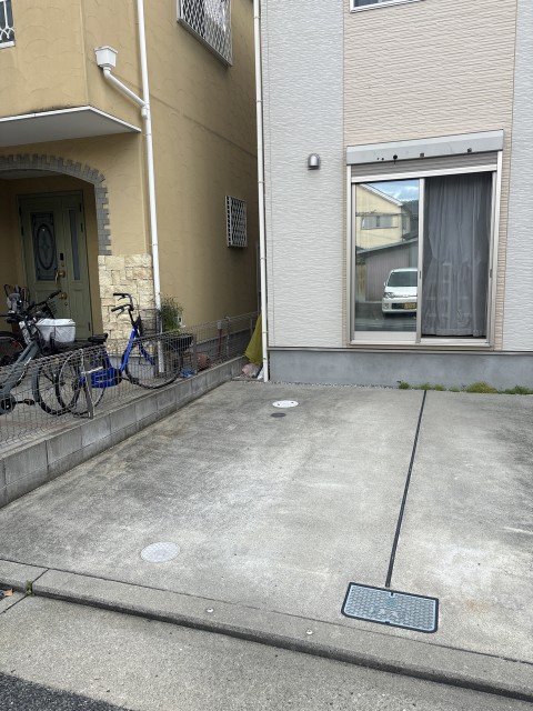 上之島町南3丁目31-23駐車場の駐車場写真