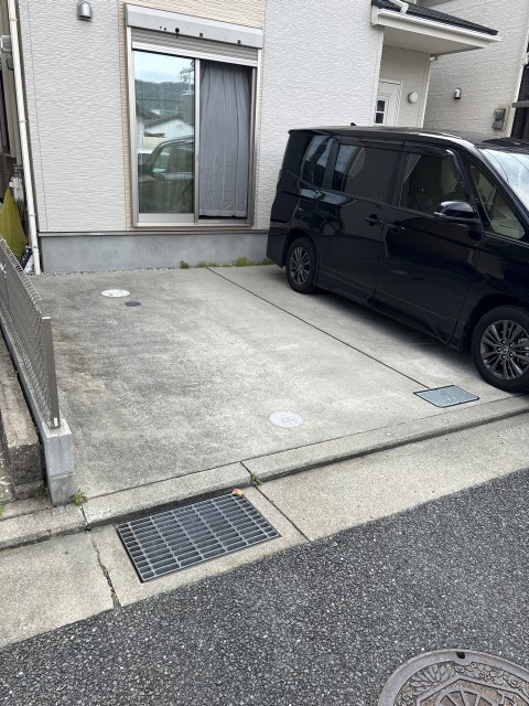 上之島町南3丁目31-23駐車場の駐車場写真