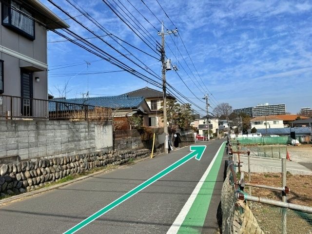 [8269d]【西側】連光寺3丁目☆アキッパ駐車場の駐車場写真