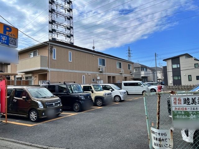 朝日町2丁目 東都パークの駐車場写真