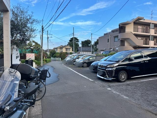 赤塚7丁目18-27 ハイランドウエスト☆アキッパ駐車場の駐車場写真
