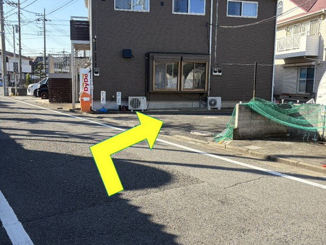 美女木2丁目10-4駐車場の駐車場写真