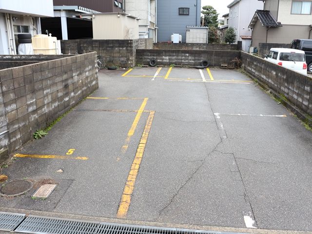 駐車場写真