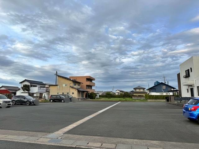 駐車場写真2