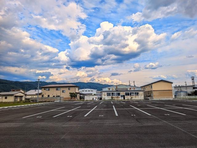 【諏訪湖の花火】8/15アキッパ ライト光機製作所豊田2026年6月新造成臨時駐車場の駐車場写真