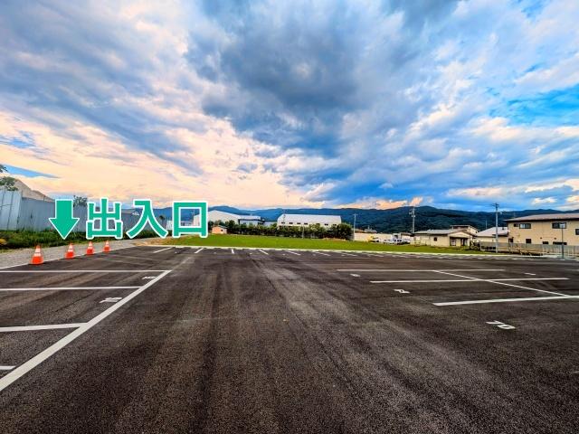 【諏訪湖の花火】8/15アキッパ ライト光機製作所豊田2026年6月新造成臨時駐車場の駐車場写真