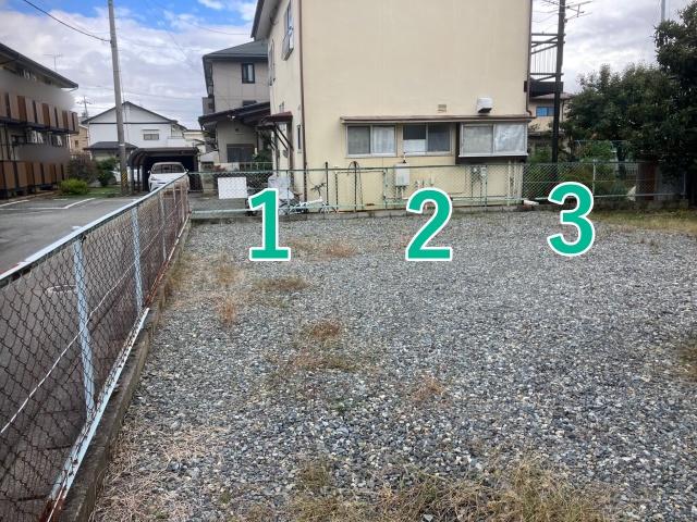 稲葉2-4駐車場の駐車場写真