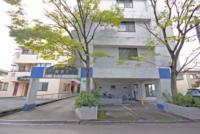 ベルトピア金沢Ⅰ【A189】の駐車場写真