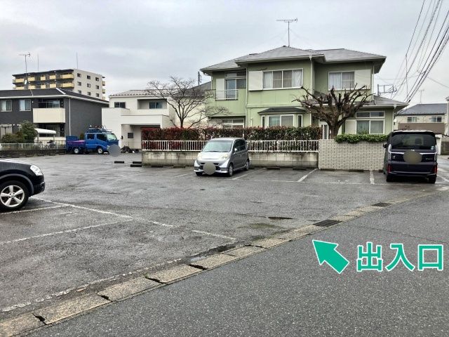 LOCAL FARM 稲毛小中台 駐車場の駐車場写真