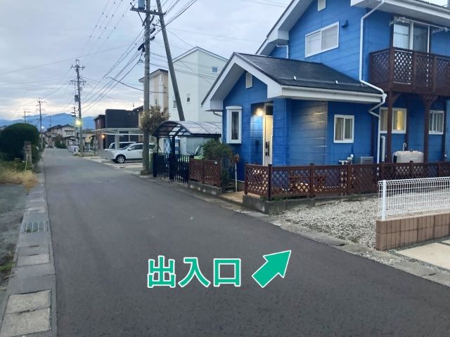 若里2丁目15-5駐車場の駐車場写真