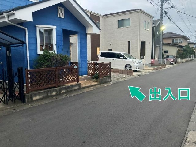若里2丁目15-5駐車場の駐車場写真